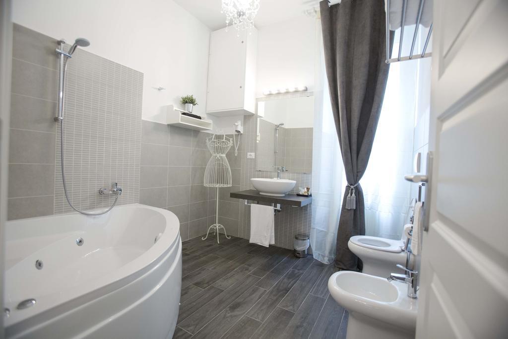 Testaccio Village Guesthouse โรม ห้อง รูปภาพ